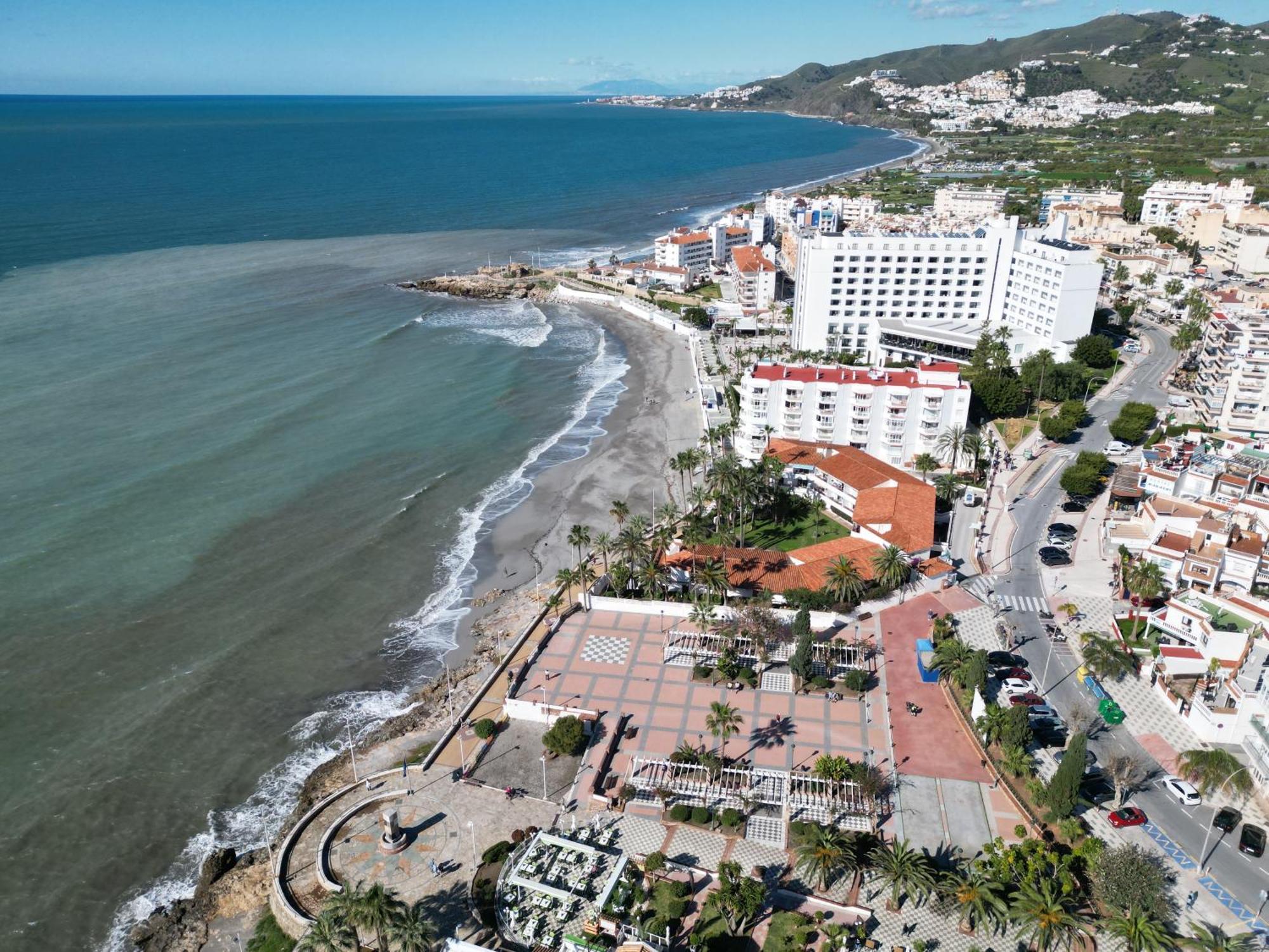 Appartamento Edf. 4 Caminos Nerja Esterno foto